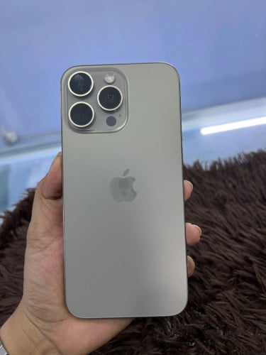 15 pro max 256G ZA 99.9%