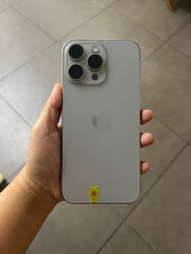 15Pro Max 512G ស្អាត