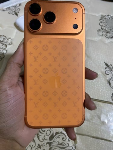 17pm 99% ដូរអេក្រង់ដាក់ហ្សិនម៉ាសុិនមានអេក្រង់ដើម 1100$