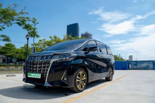 2021Toyota Alphard