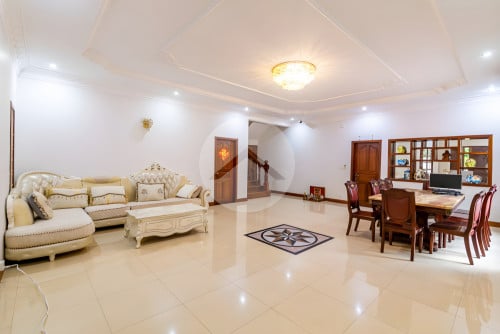 6 Bedroom Villa For Rent- Phnom Penh Themy- Sensok