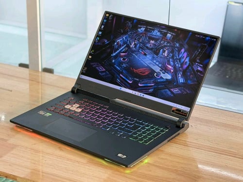 ASUS ROG Strix G713QE