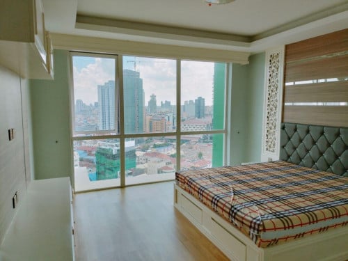 Biggest Two bedroom for rent at Olympia City