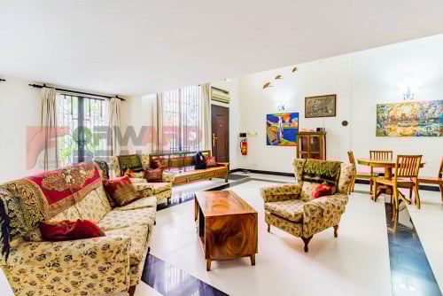 Duplex Renovated 2 Bedrooms Apartment For Rent- Doun Penh Area