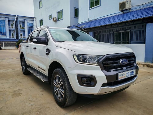 Ford Ranger Wildtrak 2020 ម៉ាស៊ីន 3.2L  ម្ចាស់ដើមទី១ ទឹកថ្នាំហ្សុីន១ជុំ