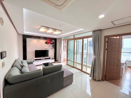 Good Two bedroom for rent at Decastle BKK 1