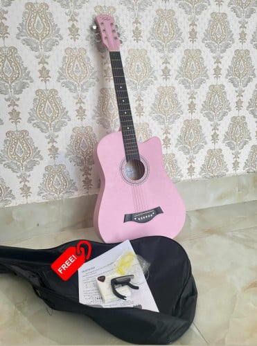 Guitar:Hello bb resell guitarI bought 37$ now resell only 22$