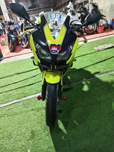 honda CBR 300cc 017 ម្ចាស់​ដើម​ ម៉ាស៊ីន​តាន់​ ម៉ូតូ​ស្អាត​គ្មាន​កន្លែង​ទាស់2200$​ បង់​រំលស់​បាន​