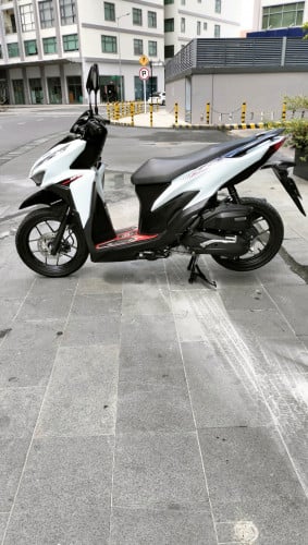 Honda click 2021