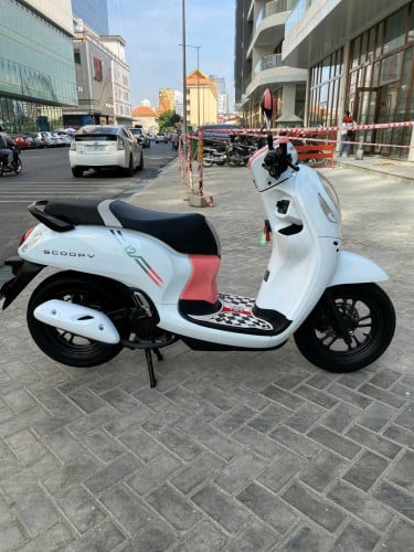 Honda scoopy 2022