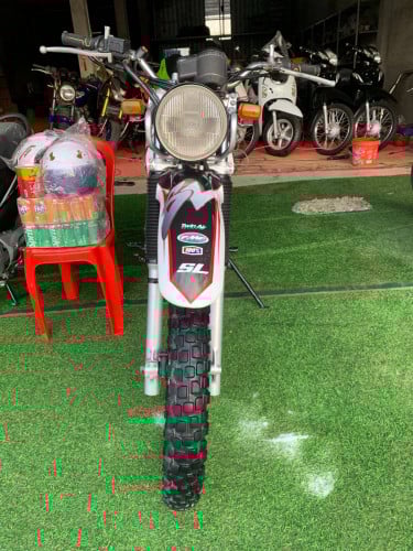 honda SL 05 ម៉ាស៊ីន​តាន់​ ដៃ​ជេីង​សាណុំ​សុីន​ 1100$​ ទិញ​ដាច់​ វ៉ៃ​ដូរ​ បង់​រំលោះ​បាន​