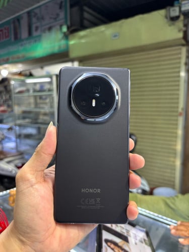 Honor magicV3 512G Ram12G Ram12G sim2 Global សានុំស្រុីនខូចខាងក្នុង