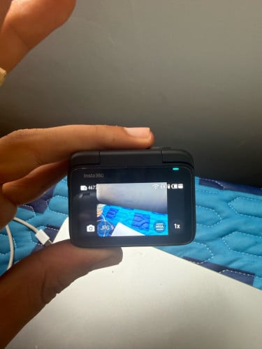 Insta360 Go 3s + case