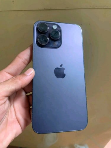 iPhone 14 Pro Max ZP 256g ម៉ាស៊ីនហ្ស៊ីនមានស្គេនថ្មដូរហើយ(ថ្មចាស់នៅ)អេក្រង់ថ្មីតួរឆ្អារលក់365$