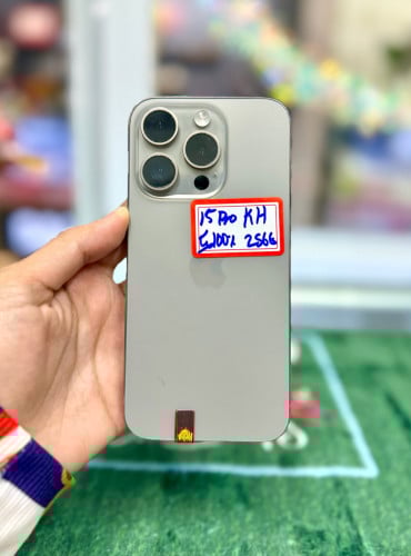 IPhone 15 Pro ទំហំផ្ទុក (256G) តួស្អាត 97% Model KH Color Natural ថ្ម 100% LCD Copy បែកកញ្ចក់