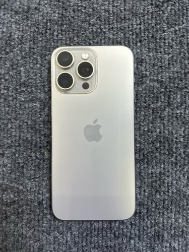 iPhone 15 Pro Max LL 256G