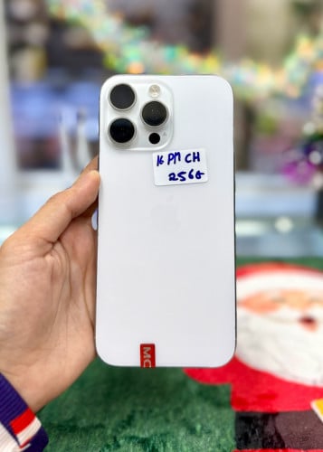 IPhone 16 Pro Max ទំហំផ្ទុក (256G) តួស្អាត 98.999% Color White