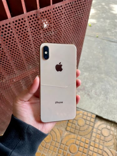 iPhone Xs 64G idប្រើបាន