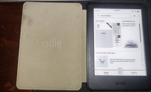 Amazon (USA) Kindle 10th generation (សៀវភៅអេឡិចត្រូនិច)