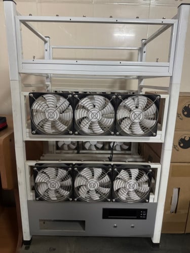 Mining rig for display