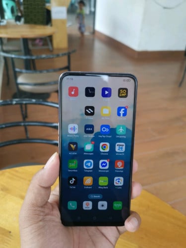 oppo f11pro ram6 128gសានុំសុីន