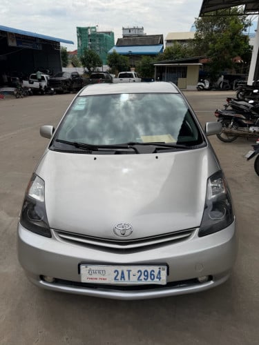 Prius 2005 H F