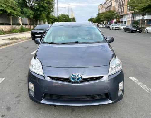 Prius 2010 option 3 ក្រដាសពន្ធថ្មី ឡានអត់ច្រេះ ឡានcali 17មឺនម៉ាយ