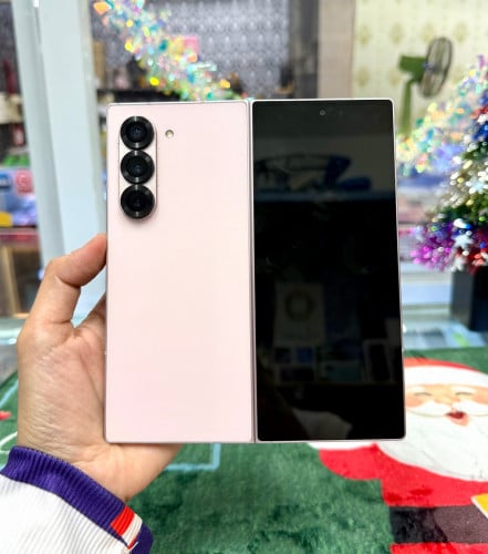 Samsung Galaxy Z fold6 ទំហំផ្ទុក (256G) Color Pink តួស្អាត 97% Company