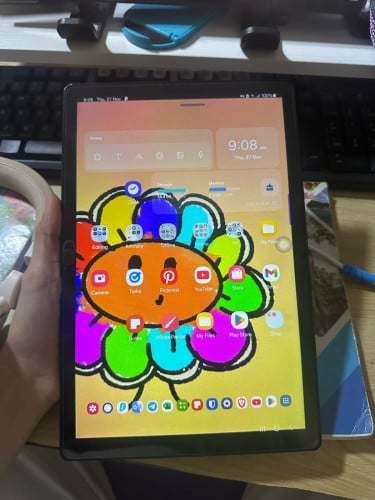 Tablets នៅថ្មី១ជុំ