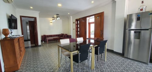 Three bedrooms Service Appartment at Tonle Basak