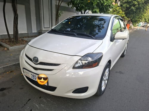Toyota Yaris ឆ្នាំ2007 ពណ៍ស ស្លាកលេខ2BD××××.