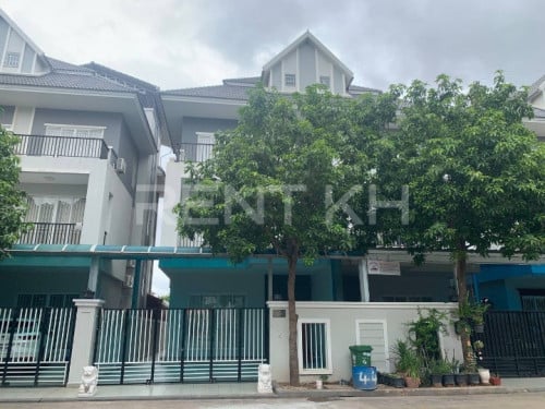 Twin villa for rent at Borey Phnom Penh Thmey