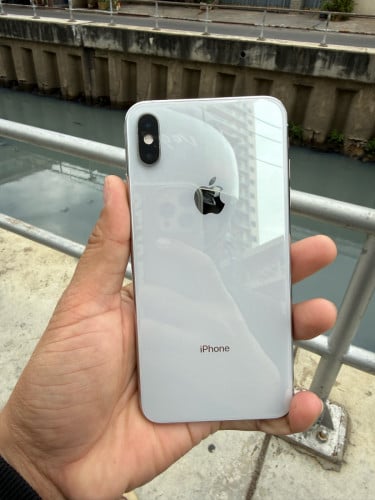 Xs max 64g ធូរ​ៗ