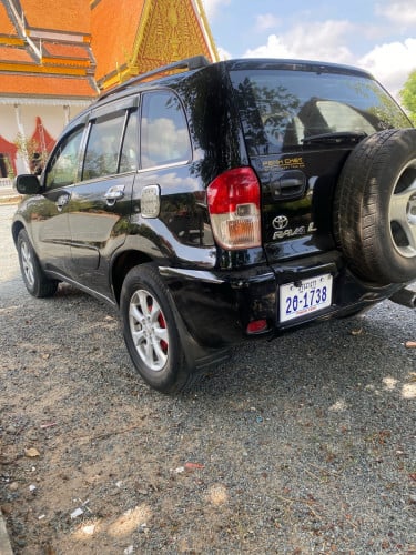 ឡានលក់កាត់បានពីម្ចាស់ដើមផ្ទាល់