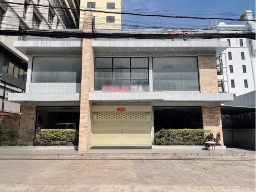 ហាងសម្រាប់ជួលនៅជិតសាកលវិទ្យាល័យភូមិន្ទភ្នំពេញ