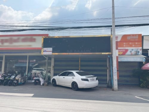 ហាងជួលលើផ្លូវធំនៅភ្នំពេញថ្មី