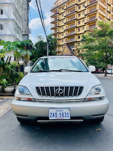 ឡានលក់ប្រញាប់ 02 ប៉ុង1