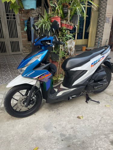 ស្អាត់បងៗបីត022