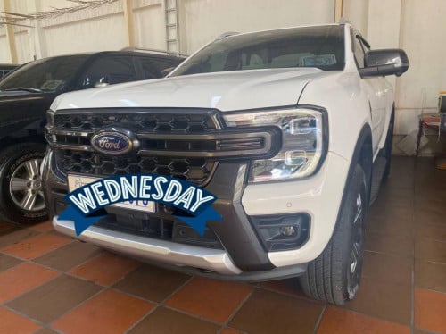 ថ្មីខ្លាំងប្រើបាន10,000km Ford Ranger Wildtrak2023 2.0L 