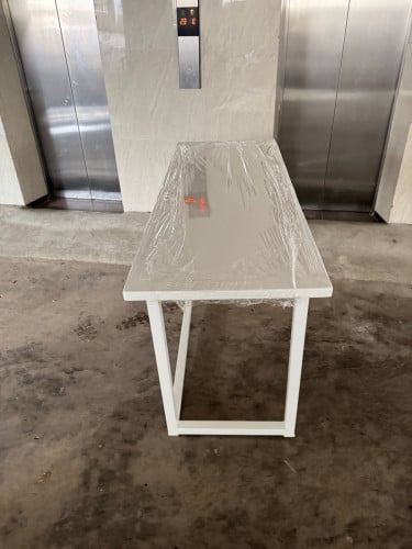 តុកុំព្យូទ័រ 160 x 60 ឈើកៅស៊ូ មាំល្អណាស់