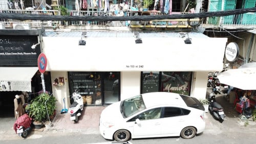 ផ្ទះ2ល្វែងជាន់ដី លក់បន្ទាន់ 25 ម៉ឺន