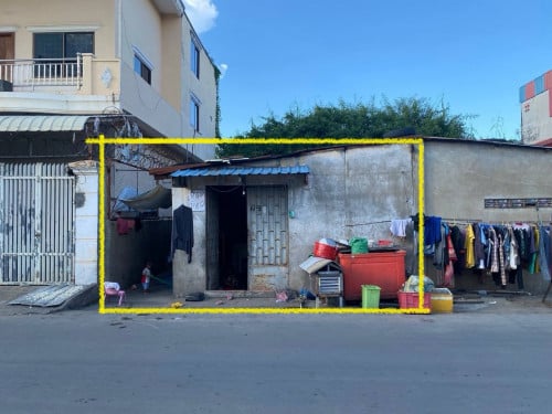 ដីលក់ មានបន្ទប់ជួលចំនួន4បន្ទប់ កណ្ដាលភ្នំពេញ ជិតOCIC