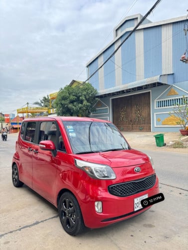 ត្រូវការលក់ Kia Ray2013 កុងទ័រ digital