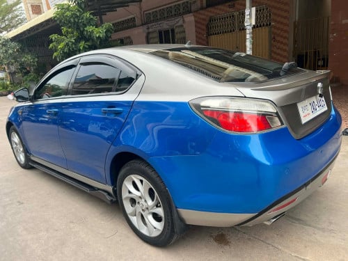 រថយន្តម៉ាក MG6 ឆ្នាំផលិត 2012