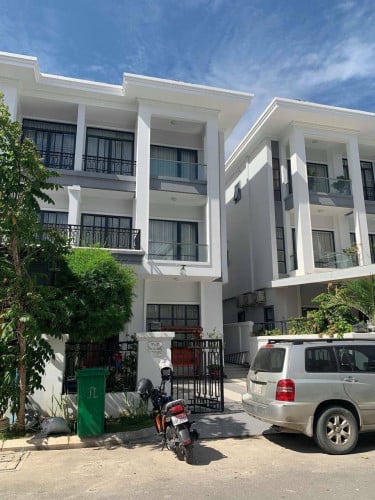 🏠Twin Villa For Rent