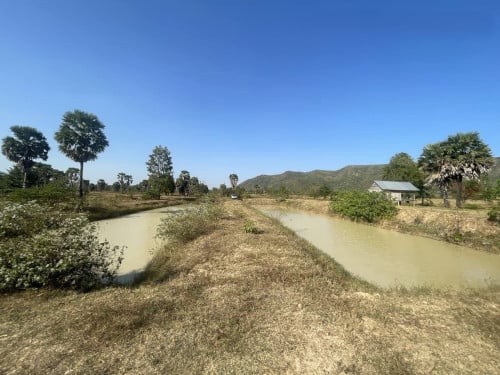 🏦Land for Urgent Sale (Negotiable), ABA Loan Available