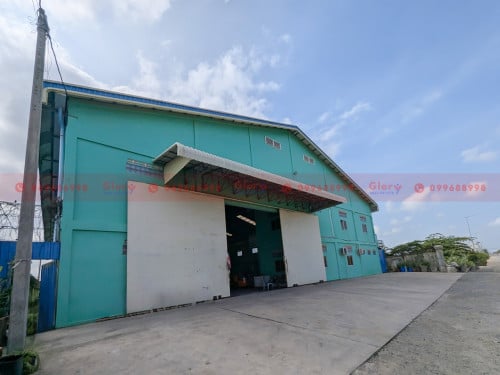 1163 Sqm Warehouse For Lease Along A Major Road In Sen Sok Area