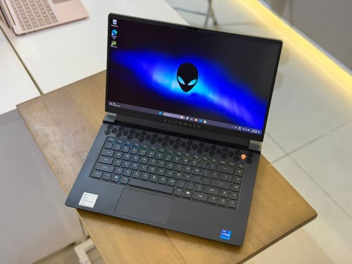 Alienware m15 R6 ( Grade A ) CPU Core i7 11th, RAM 16GB, SSD 512GB, VGA Nvidia RTX3050Ti 4GB