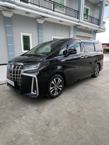 ALPHARD 2018 For Rent /出租