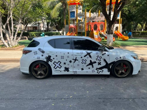 CT 200H 2012 For Rent /出租